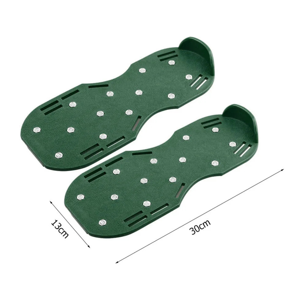 Lawn Aerator Spike Sandals with Adjustable Straps, 1 Pair, Green